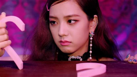 Discoveries Jisoo Blackpink Wallpaper Lockscreen Black Pink Leader