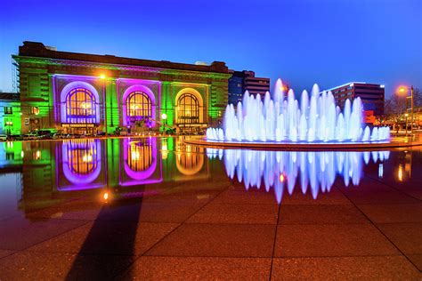 Bloch Fountain And Union Station In Kansas City Missouri Photograph By