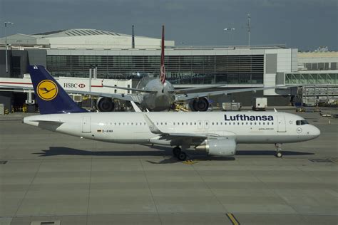 Lufthansa Airbus A320 214 Sharklets D Aiwalhr100720 Flickr