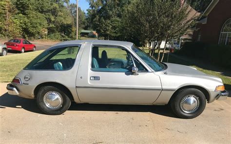 Site redesigned for the first time since early 2000, amcpacer.com has been redesigned, with a new. No Reserve Driver: 1976 AMC Pacer D/L