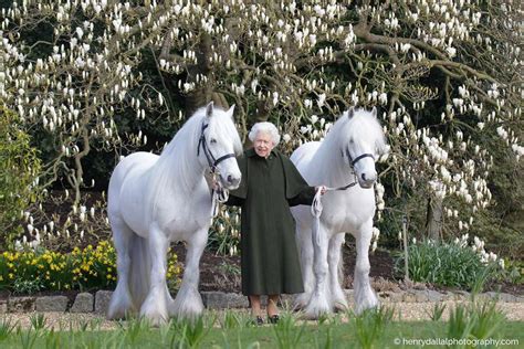 Queen Elizabeths Photographer Shares Details Of 96th Birthday Portrait
