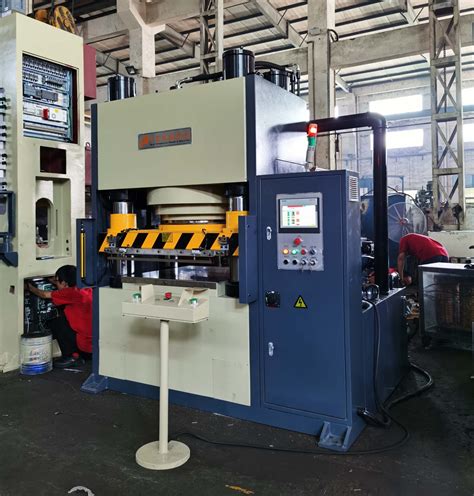 Four Column Hydraulic Press Machine 600 Ton Hydraulic Press