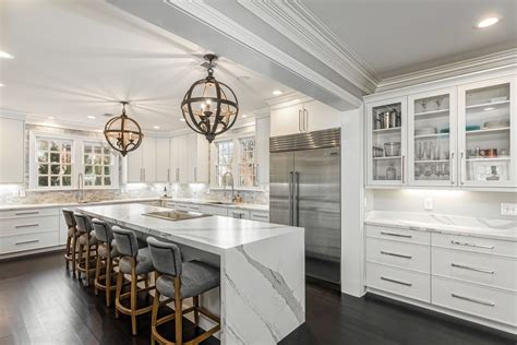 Maybe you would like to learn more about one of these? New Albany Remodel - Grabill Cabinets | Luxury kitchen ...
