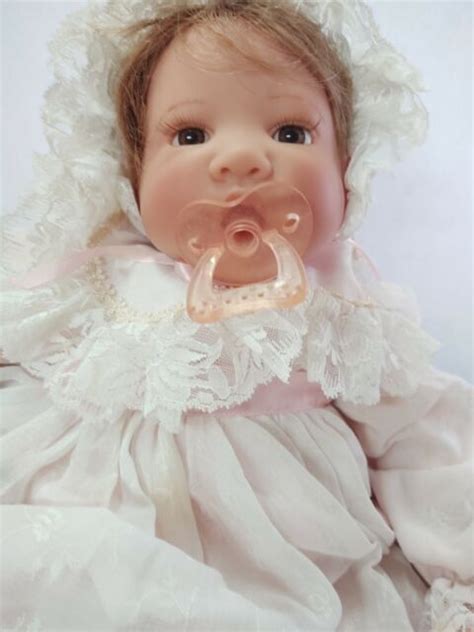Lee Middleton Baby Doll Original Clothing Ebay
