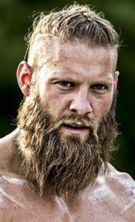 Los 10 Mejores Estilos De Barba Vikinga ¿cómo Crecer Y Peinar Chapteread