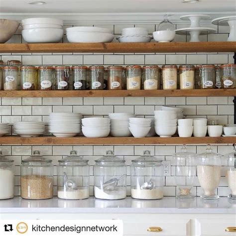 Open shelving kitchen floating shelves ideas. Best 25+ Floating shelves kitchen ideas on Pinterest ...