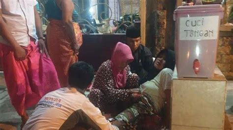 Sep 15, 2021 · sinetron ikatan cinta yang dibintangi oleh amanda manopo dan arya saloka kembali menyita perhatian publik. Aljannah Melahirkan di Depan Rumah karena Bidan Tolak ...