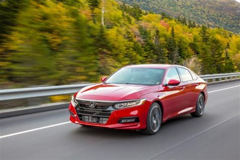 Where will the el clasico be streamed live online? Prueba: Honda Accord Sport del 2021, el clásico auto que ...