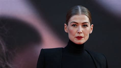 Actress Rosamund Pike Plays War Reporter Marie Colvin In Upcoming Film