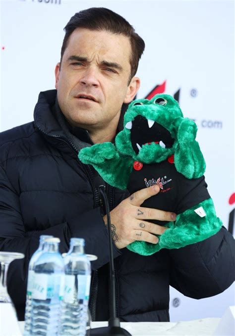 robbie williams guinness book of world records star wars robbie williams pop rock stoke on
