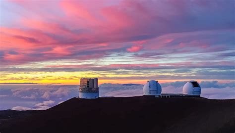 Mauna Kea Observatory Stargazing