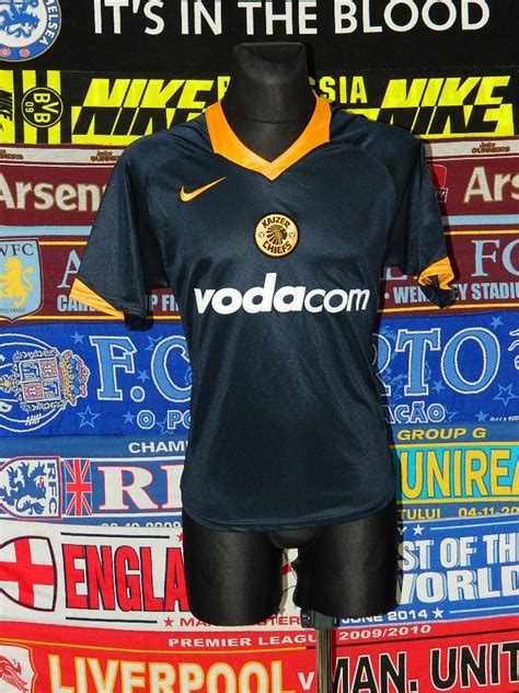 English rock band formed in 1996 in leeds. Kaizer Chiefs Home football shirt 2004 - 2005. Added on ...