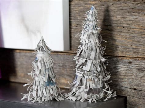 Animales de invierno, nieve artificial, muñecos de nieve, plantas artificiales con nieve, esquís y trineos. Manualidades de navidad 50 ideas para decorar