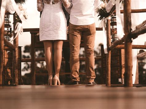 Couples How To Work Best With Your Wedding Officiant Amm Blog