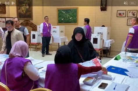 Pemilu Serentak Digelar Untuk Wni Di Uni Emirat Arab Antara News