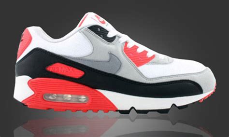 Then And Now A Look Back At The History Of The Original Air Max 90