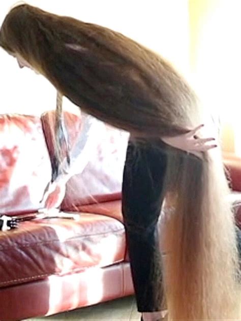 Pin By Lhrgr14 On Lange Haare In 2020 Extreme Hair Long Hair Styles