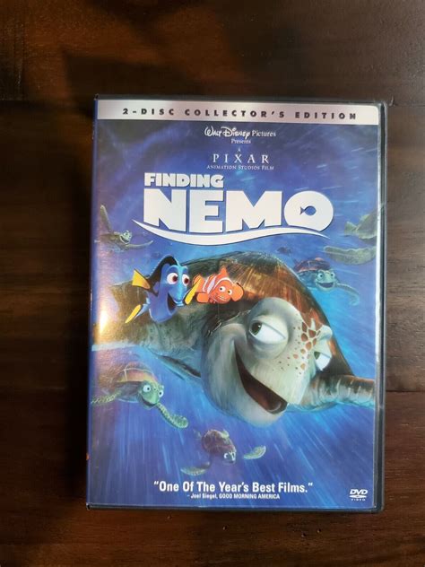 Walt Disney Pixar Finding Nemo Disc Collectors Edition Dvd Movie