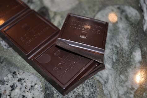 Bovetti ~ Dark Chocolate 73 20°n And 20°s