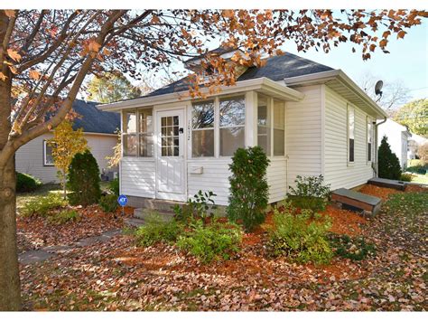 1032 7th Avenue SW, Faribault, MN, 55021 | MLS: 7184037 | Edina Realty