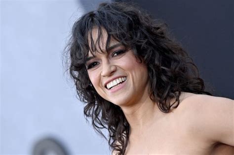 Michelle Rodriguez Sexy And Hot Bikini Pictures Hot Celebrities Photos