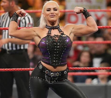 Top 10 Beautiful And Hottest Wwe Diva In 2022