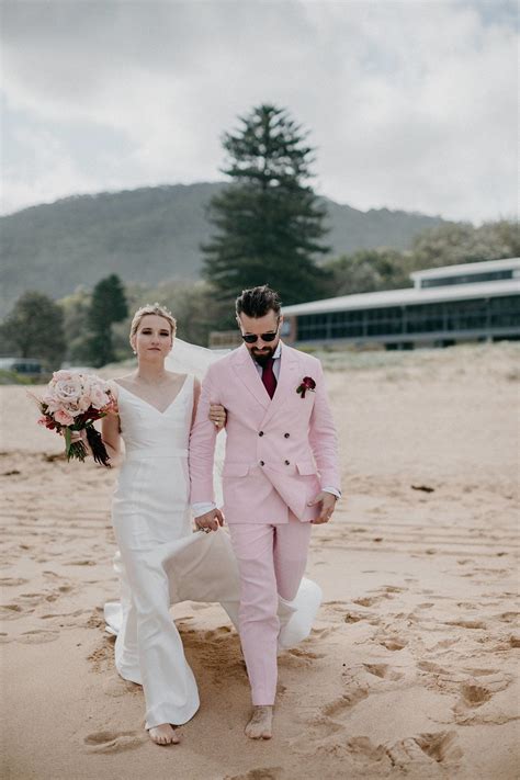 When creating your book you will get 2 or 3 binder rings to attach the pages together. Baz Luhrmann's Modern Take on 'Romeo and Juliet' Inspired this Australian Wedding! | Green ...