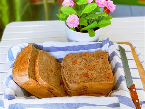 Koko semulajadi gelap dan pahit dengan citarasa sedikit dengan mentega koko menyumbang kepada konsistensi coklat yang lebih halus dan lebih kaya. Resipi Roti Coklat Dengan Kismis Yang Mudah Dan Sangat ...