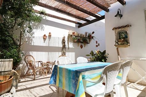 Posti letto 2 + 1 | camere 1 | bagni 1 distanze: Casa Vacanza Ugento Case vacanza - Casa vacanza a Torre ...