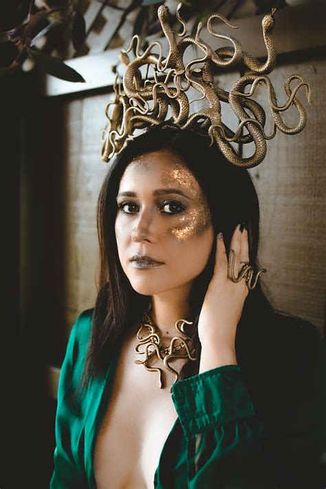 Diy Medusa Halloween Costume