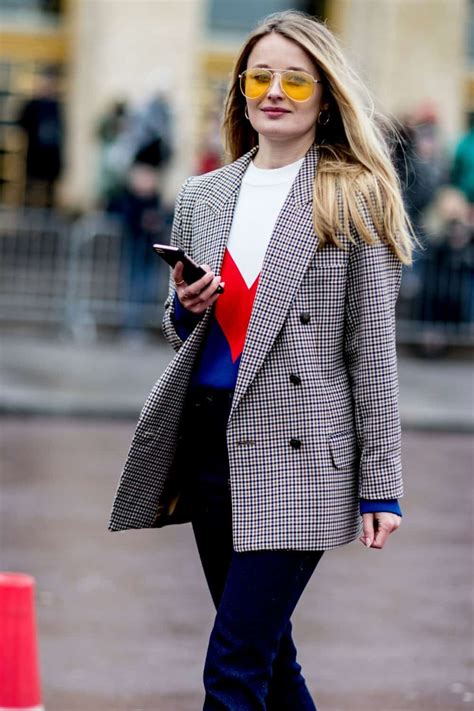 Trend synonyms, trend pronunciation, trend translation, english dictionary definition of trend. Long Oversized Blazers: 2017 Autumn's IT Trend - The Fashion Tag Blog