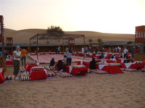 A progressive dinner party might be just what you need! Dune dinner safari dubai | Desert Safari Dubai