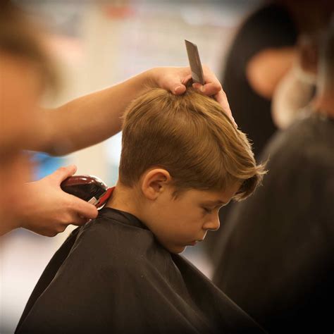 Bedford Hairdressers | Elliotts Hairdressing Salon