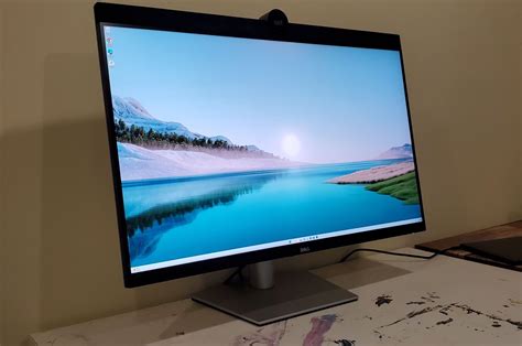 Review Dells New Ultrasharp Monitor Has High Contrast Ips Black