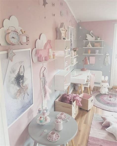 Süßes babyzimmer in grau lila und blau gestalten. Babyzimmer Mädchen Ideen / Madchen Babyzimmer Erfolgreich ...
