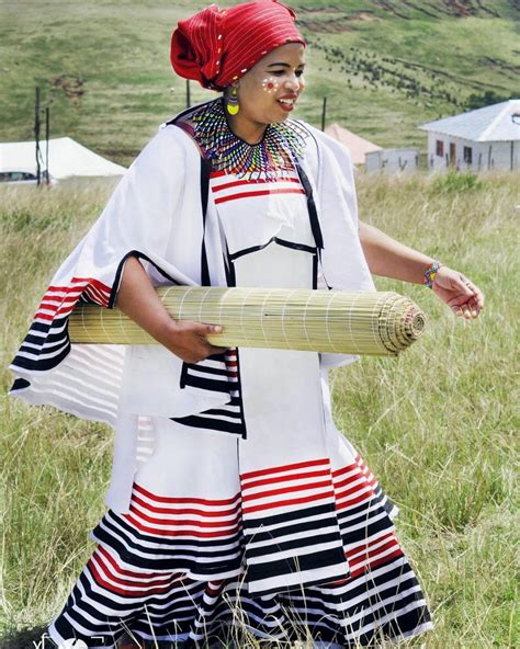 Gorgeous Xhosa Zulu Traditional Weddings Attire