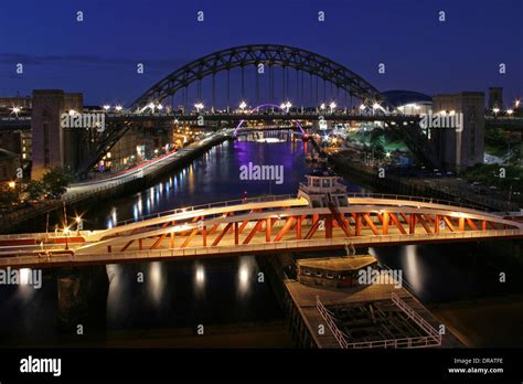 Bridges Over The River Tyne At Night Stock Photo Alamy
