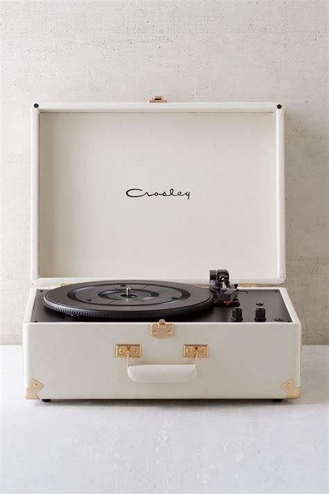 I've been wanting to get one for so long and i finally decided to splurge and get it! Crosley X UO Keepsake White Portable USB Vinyl Record ...