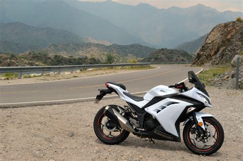 It is sold in asia, australia, europe, and north america. Official Pearl Stardust White Kawasaki Ninja 300 Picture ...