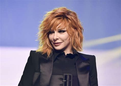 Mylene farmer слушать и скачать бесплатно. Mylène Farmer : pour son retour, elle dévoile son nouveau ...