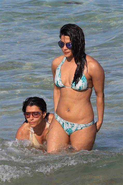 Priyanka Chopra Shows Off Her Bikini Body Beach In Miami Fl