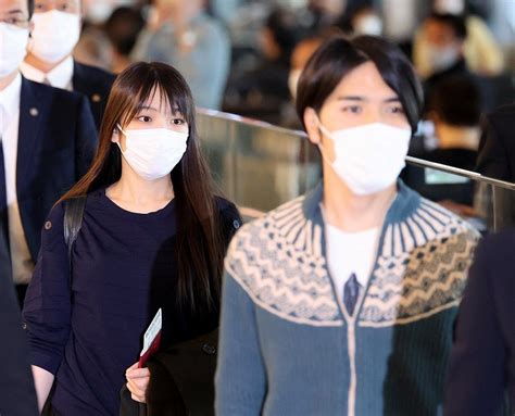 In Photos Former Princess Mako Kei Komuro Leave Japan To Start New