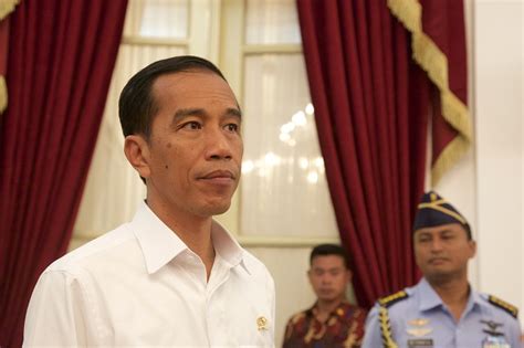Dan setelah itu pada pendidikan tinggi, jokowi memilih untuk. 'Trust Will Come to My Country,' President Jokowi's ...