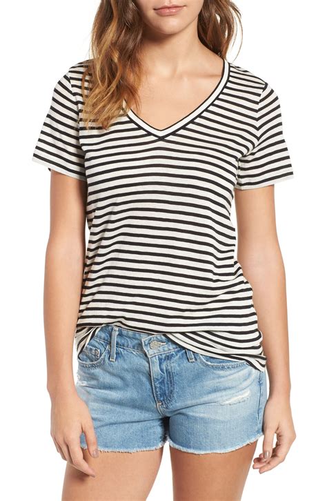 How To Nail French Girl Style This Summer Jess Ann Kirby Striped Tee Stripes Tshirt Women