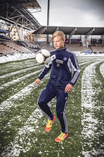 Pohjanpalo was born in helsinki, finland, where he played for hometown club hjk. Descubre las Promesas del Mundo del Fútbol: Joel Pohjanpalo