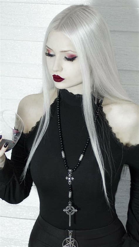 Pin By Kia Moone Jones On Models And Actress Goth Beauty Gothic Fashion Street Style Chic
