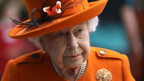 Elizabeth ii), полное имя — елизаве́та алекса́ндра мари́я (англ. Royal-Experte sicher: Prinz Charles wird schon 2021 König ...