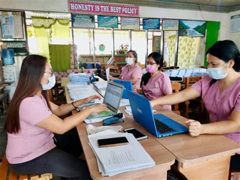 Deped Says 1gb Daily Allocation For Teachers Enough For Online Classes