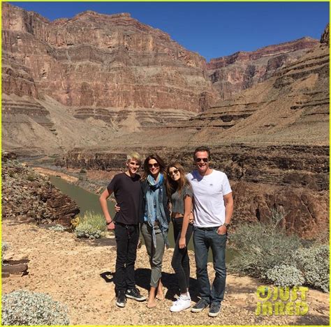 Full Sized Photo Of Cindy Crawford Rande Gerber Family Grand Canyon Kaia Presley Gerber