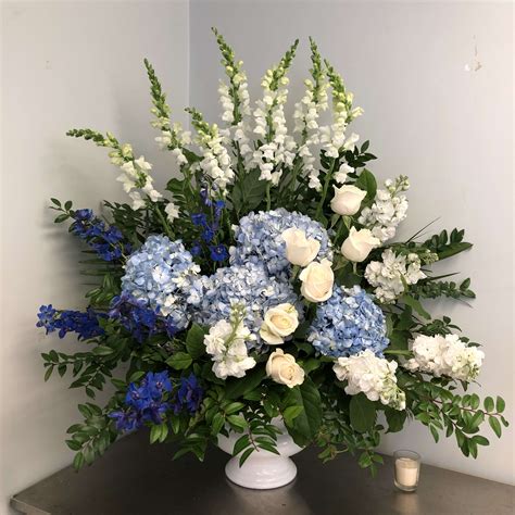 Discover how crisscrossed ferns will hold flower. Flower Arrangements For Funeral Urns - Best Decorations